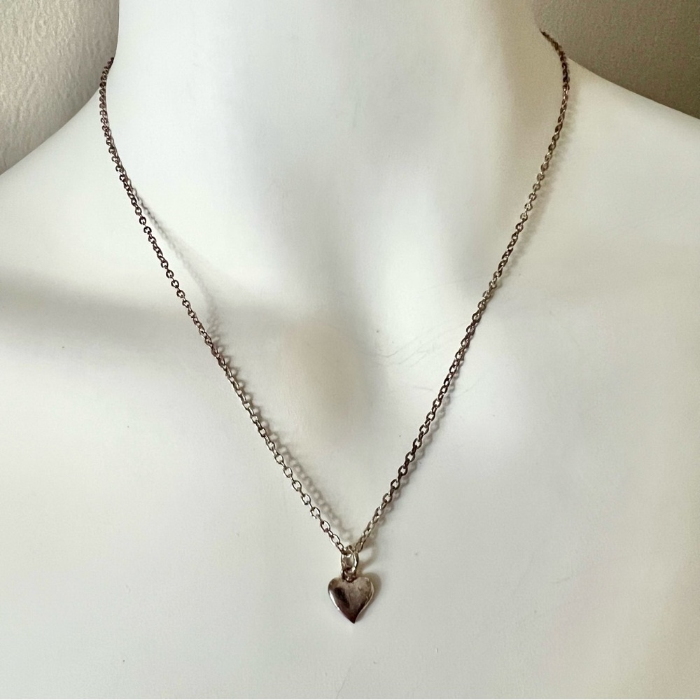 SAPANYU Silver Tone Heart Pendant Necklace